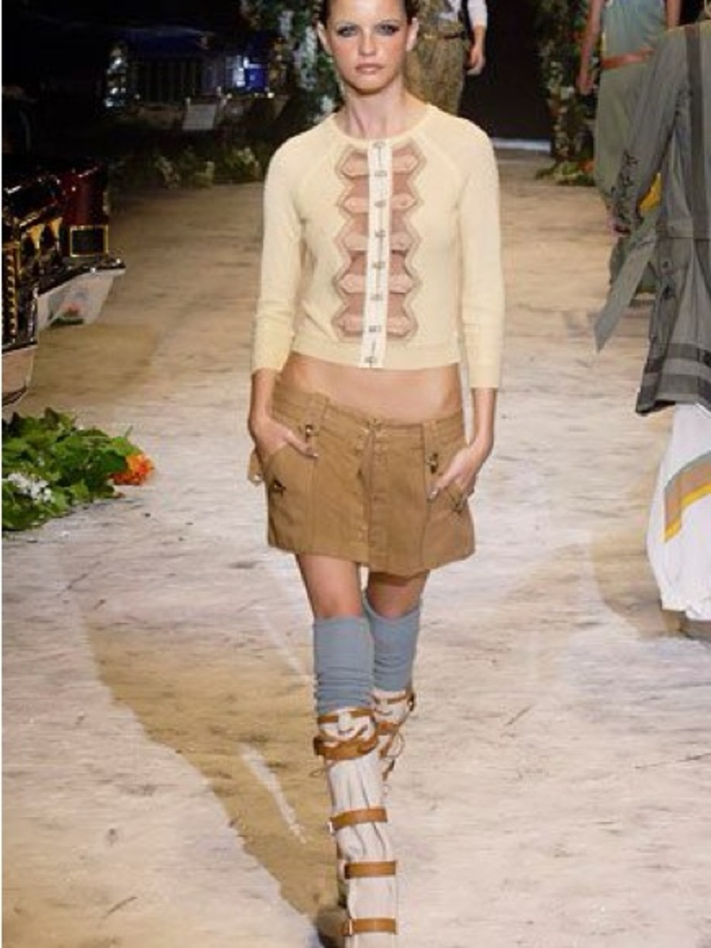 Y2K L.A.M.B Gwen Stefani Ready to Wear Spring/Summer 2006 Runway